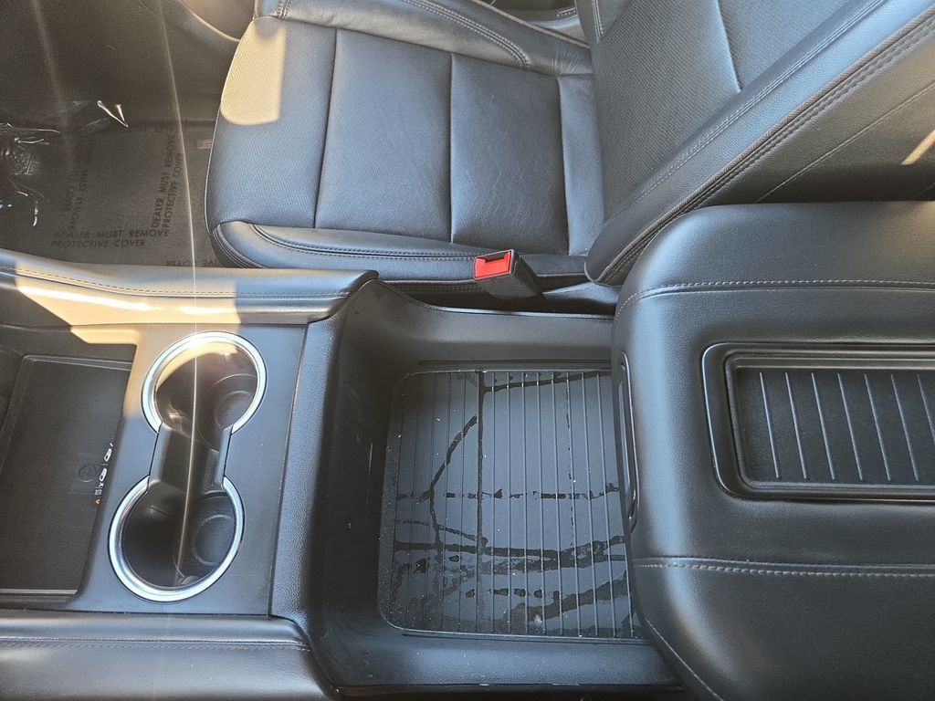 Used 2024 Chevrolet Tahoe High Country w/ Advanced Technology Package AWD/4WD image 29