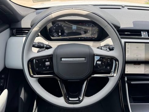 New 2026 Land Rover Range Rover Velar S AWD/4WD image 11