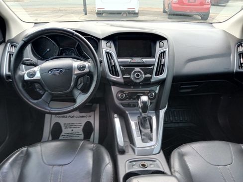Used 2013 Ford Focus Titanium w/ Titanium Handling Pkg image 8