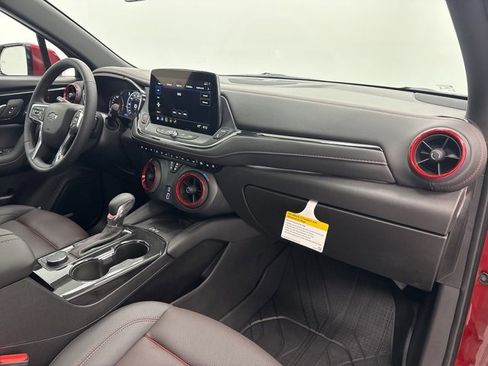 New 2026 Chevrolet Blazer RS w/ Enhanced Convenience Package image 32