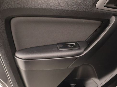Used 2019 Ford Ranger XL w/ Equipment Group 101A Mid RWD image 15