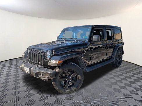 Used 2022 Jeep Wrangler Unlimited Sahara image 1