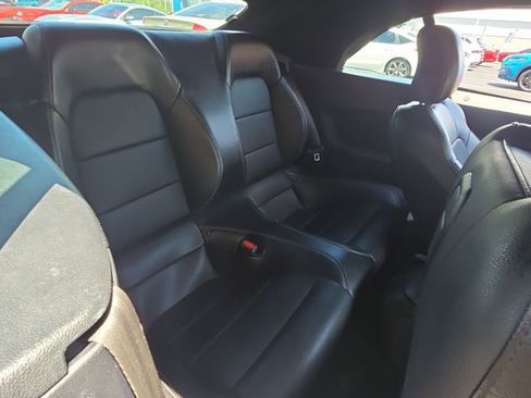 Used 2022 Ford Mustang Premium RWD image 18