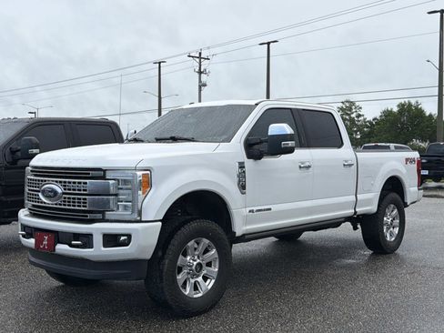 Used 2018 Ford F250 Platinum w/ Platinum Ultimate Package AWD/4WD image 1