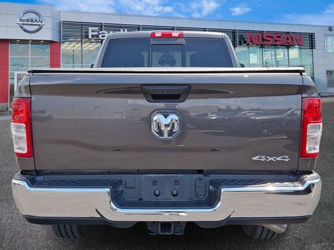 Used 2024 RAM 2500 Tradesman w/ Chrome Appearance Group AWD/4WD image 5