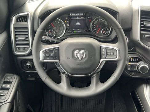 New 2026 RAM 1500 4x4 Crew Cab image 17