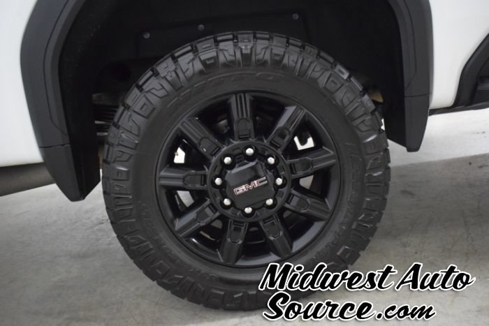 Used 2024 GMC Sierra 2500 AT4 w/ AT4 Premium Plus Package AWD/4WD image 10
