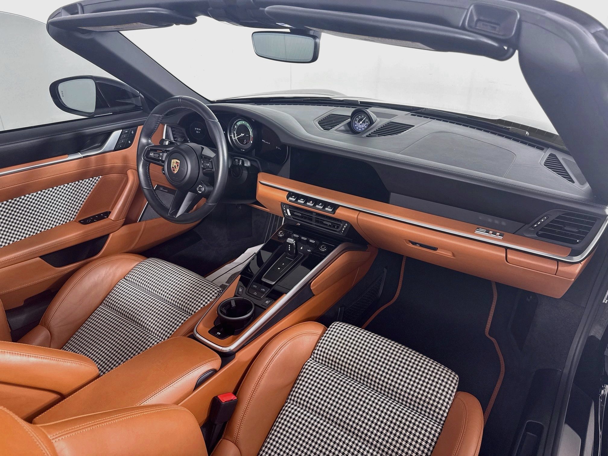 Certified 2024 Porsche 911 Turbo S AWD/4WD image 26