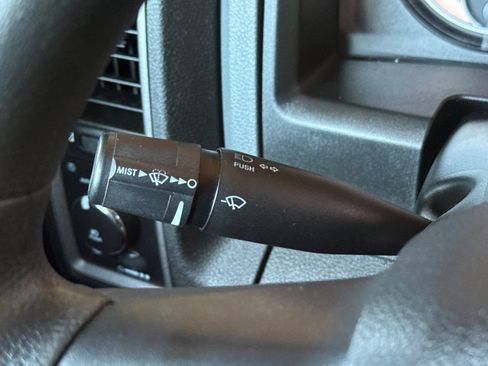Used 2019 RAM 1500 Express w/ Wheel & Sound Group AWD/4WD image 29