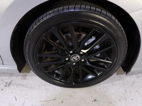 Used 2022 Toyota Camry XSE image 40