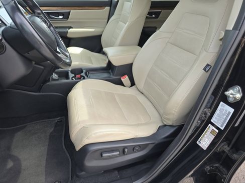 Used 2017 Honda CR-V Touring image 31