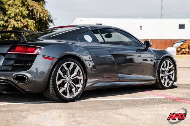 Used 2011 Audi R8 V10 AWD/4WD image 49