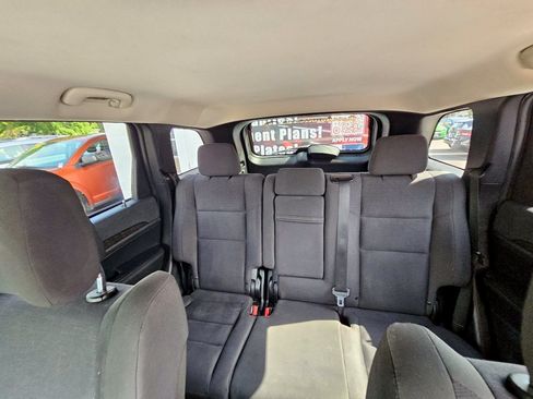 Used 2013 Jeep Grand Cherokee Laredo w/ Laredo E Group AWD/4WD image 21