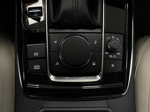 New 2025 MAZDA CX-30 AWD 2.5 S w/ Preferred Package image 24