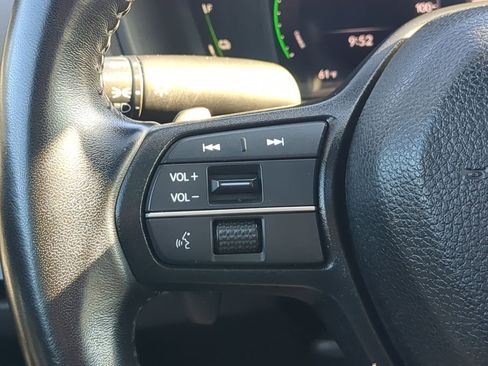 Used 2024 Honda Accord Sport image 18