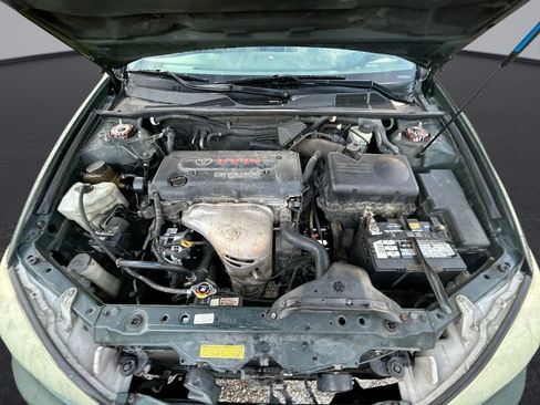 Used 2005 Toyota Camry LE w/ Fleet Convenience Pkg FWD image 28