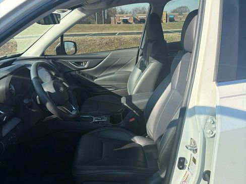 Used 2020 Subaru Forester Limited image 10