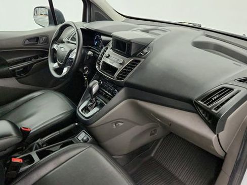 Used 2020 Ford Transit Connect XL image 25