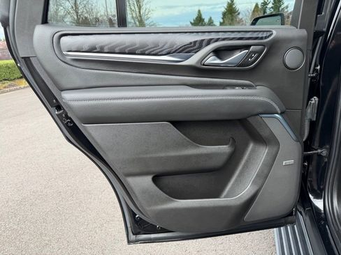 Used 2022 GMC Yukon Denali image 30