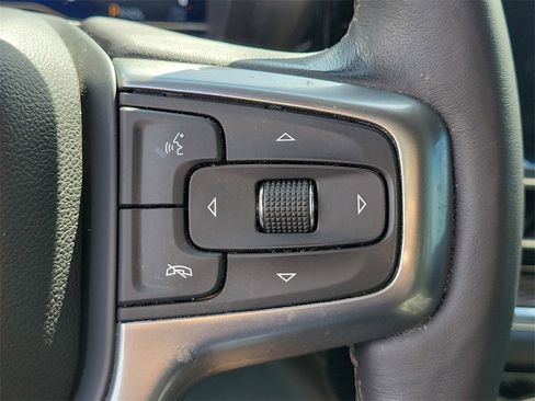 Used 2022 Chevrolet Silverado 1500 LT image 26