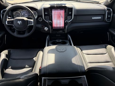 Used 2025 RAM 1500 Laramie w/ Sport Appearance Package image 13