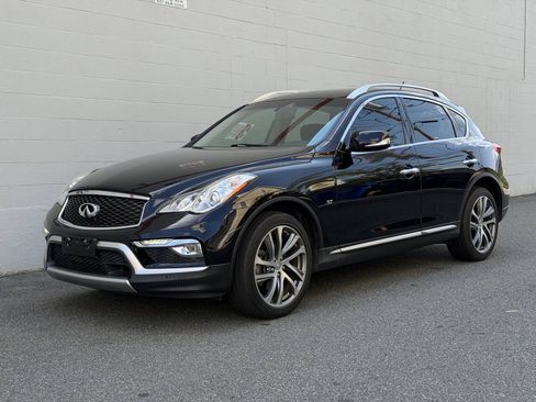 Used 2017 INFINITI QX50 AWD w/ Technology Package image 2