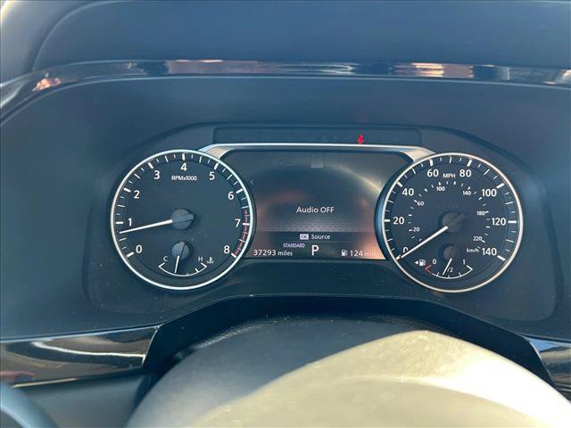 Used 2025 Nissan Pathfinder SL FWD image 10