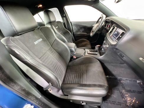 Used 2022 Dodge Charger R/T w/ Daytona Edition Group RWD image 27