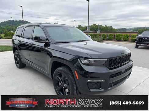 New 2025 Jeep Grand Cherokee L Limited w/ Luxury Tech Group II image 34