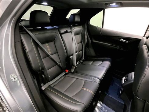 Used 2024 Chevrolet Equinox Premier image 21