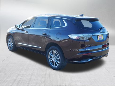Used 2023 Buick Enclave Avenir w/ Avenir Technology Package image 5