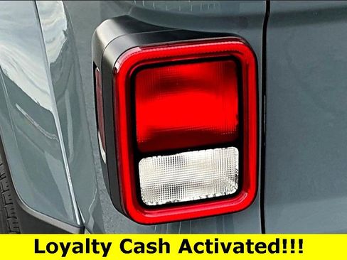 New 2025 Jeep Gladiator Sport image 29