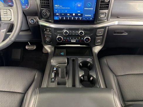 Used 2024 Ford F150 Lariat w/ Bed Utility Package AWD/4WD image 18