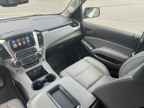 Used 2018 Chevrolet Tahoe LT RWD image 12