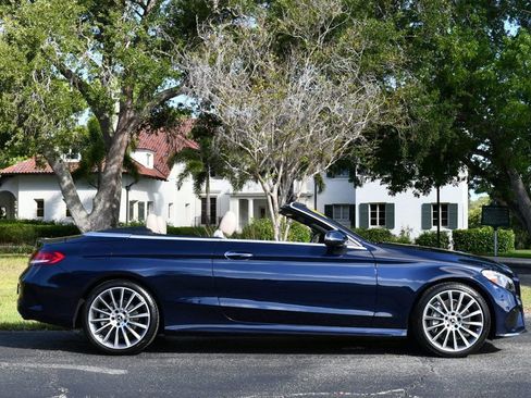 Used 2018 Mercedes-Benz C 300 Cabriolet image 7
