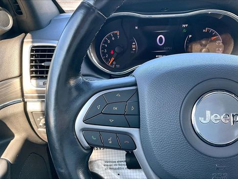 Used 2020 Jeep Grand Cherokee Limited image 11
