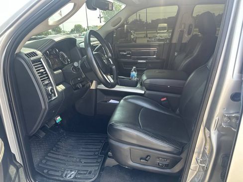 Used 2017 RAM 2500 Laramie AWD/4WD image 5