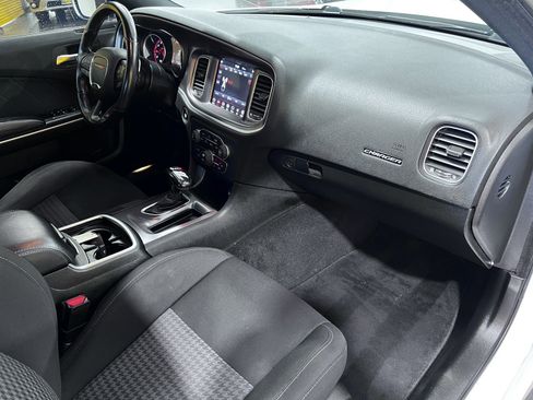 Used 2019 Dodge Charger GT image 16
