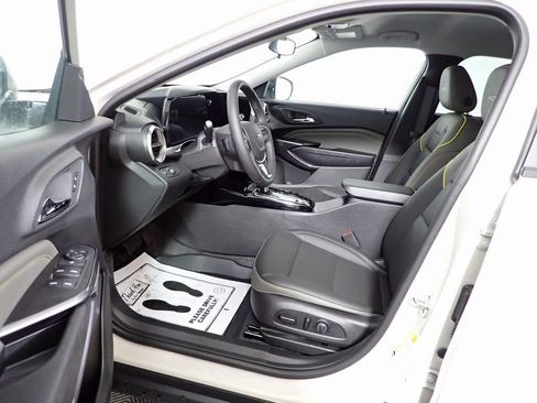 New 2026 Chevrolet Trax ACTIV image 17