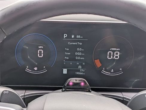 Used 2024 Hyundai Santa Fe XRT image 30