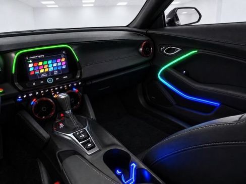Used 2021 Chevrolet Camaro SS RWD image 39