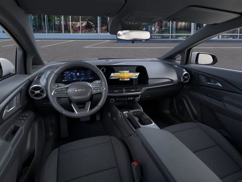 New 2026 Chevrolet Equinox EV LT FWD image 15