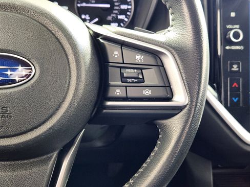 Used 2023 Subaru Ascent Premium w/ Convenience Package AWD/4WD image 19