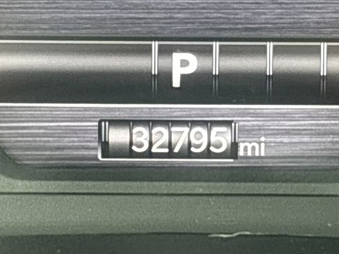 Used 2025 RAM 1500 Laramie w/ Sport Appearance Package AWD/4WD image 21