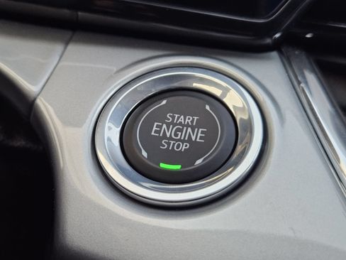 New 2026 Chevrolet Trax LT w/ Driver Confidence Package FWD image 21