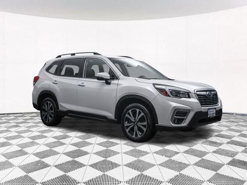 Used 2021 Subaru Forester Limited w/ Popular Package #3 image 17