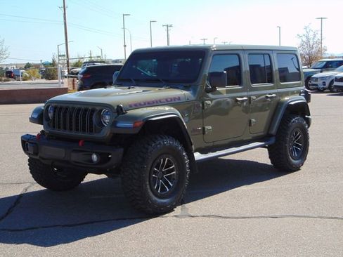 Used 2025 Jeep Wrangler Unlimited Rubicon image 8