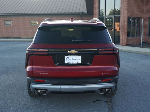 New 2026 Chevrolet Traverse LT w/ Sun and Wheel Package image 4