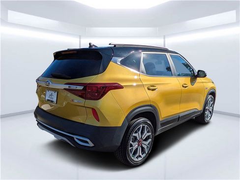 Used 2021 Kia Seltos S image 3
