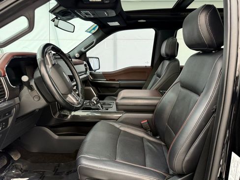 Used 2021 Ford F150 Lariat w/ Equipment Group 502A High image 12